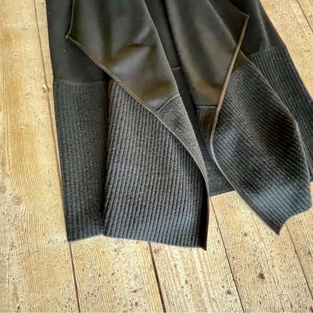 Lafayette 148 Black Drape Front Wool Vest Cardigan Layering Piece M - Picture 5 of 9